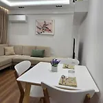 El-xho 2 Tirana